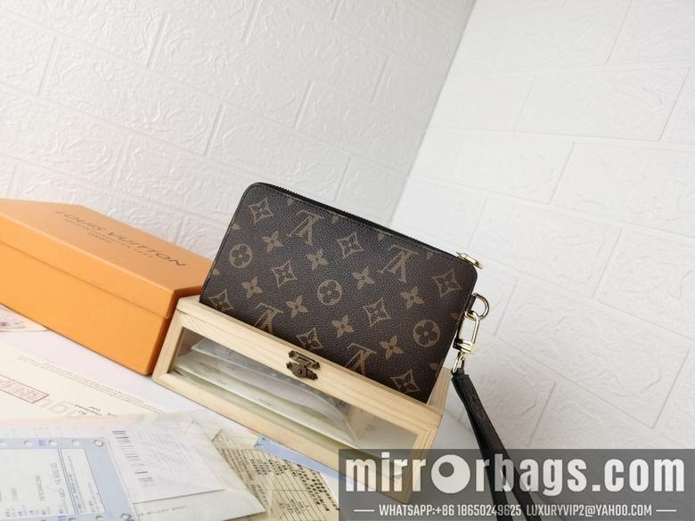 1:1 Louis Vuitton Bags M69037 19X11X3.5cm XMY 1