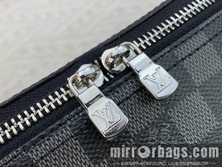 1:1 Louis Vuitton Bags M43688 17X9.5X8.5cm YG 3colour
