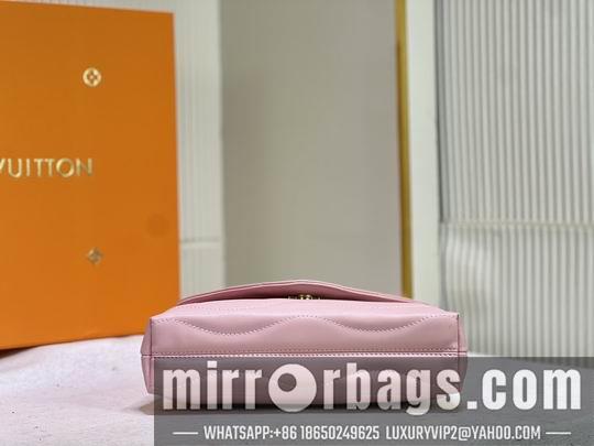 1:1 Louis Vuitton Bags New Wave M58549 24x14x9cm cs1