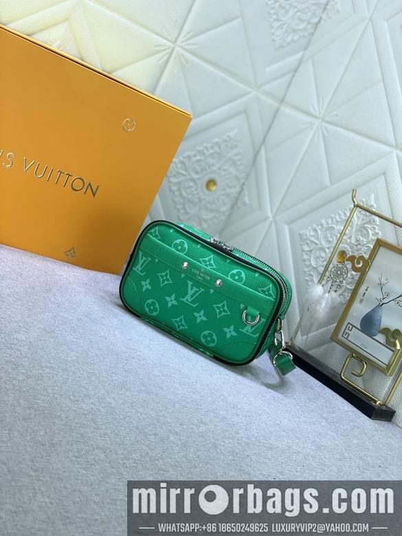 1:1 Louis Vuitton Bags M82542 11X18.5X6.5cm