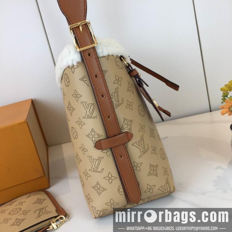 1:1 Louis Vuitton Bags M11843 M46203 29X12X24cm XMY 4colour