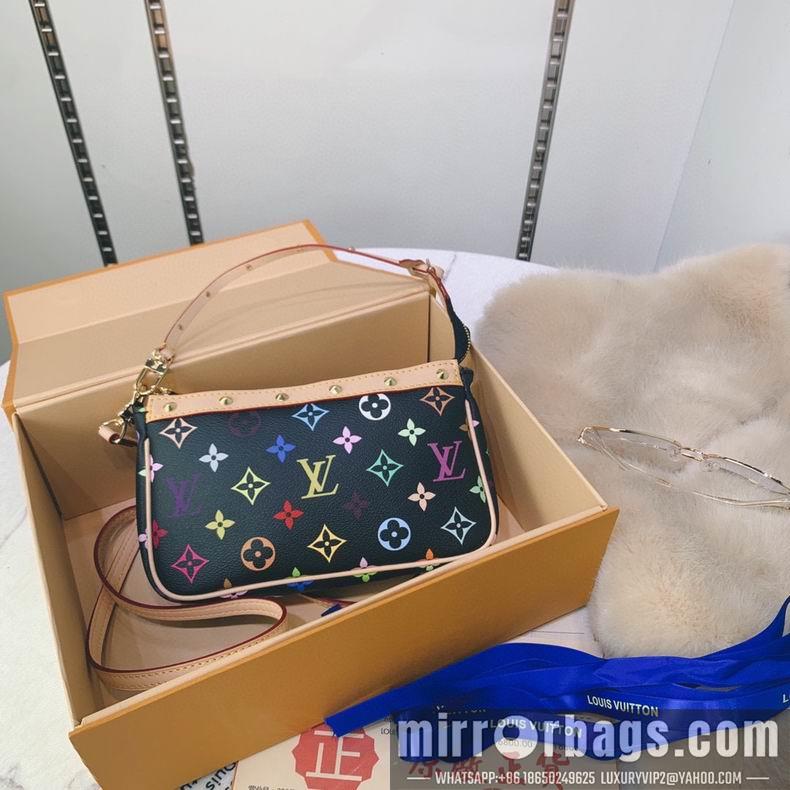 1:1 Louis Vuitton Bags Vintage M92649 22x13 cm cs