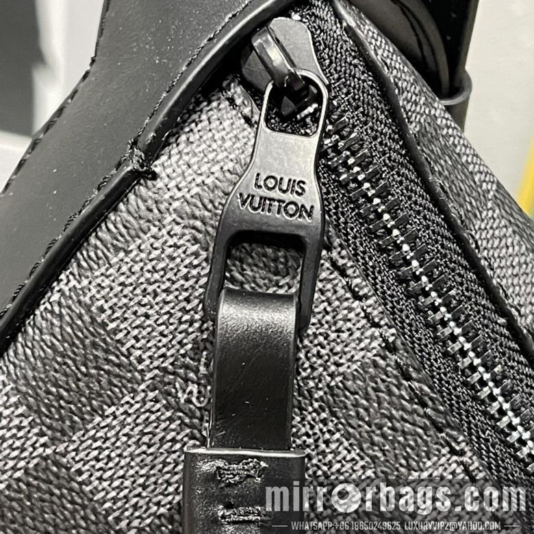 1:1 Louis Vuitton Bags Moon 24.5x16x4.5cm ww5