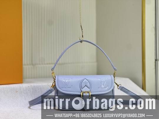 1:1 Louis Vuitton Bags Diane M83300 M45985 19x10.5x6cm ss1