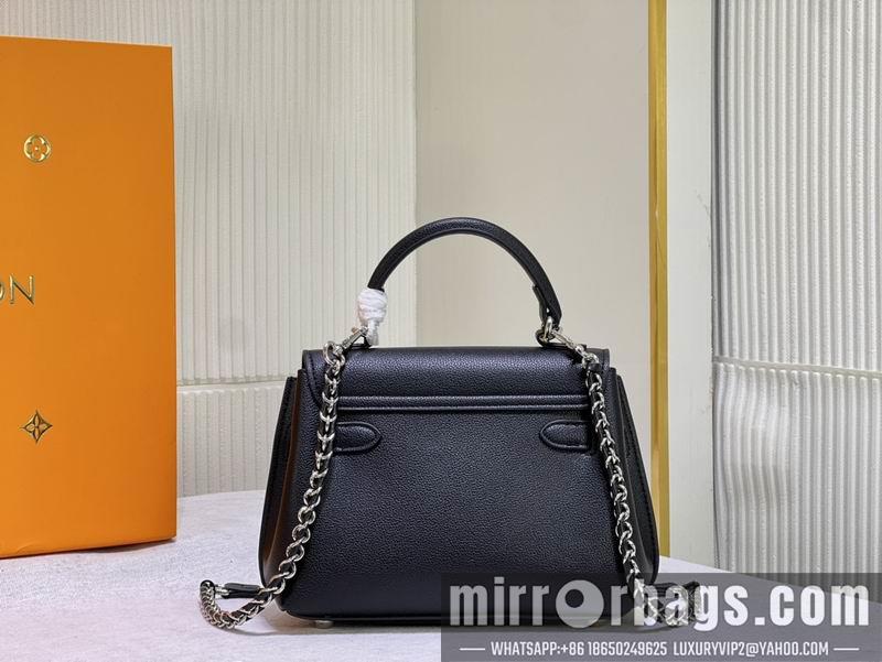 1:1 Louis Vuitton Bags Lockme Ever M20997 23x17x10cm ss
