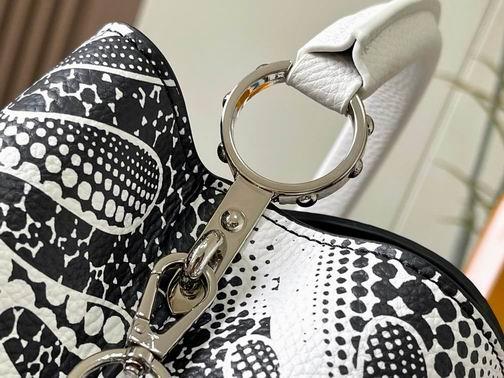 1:1 Louis Vuitton Bags Hatucines M21705 31.5x20x11cm ss