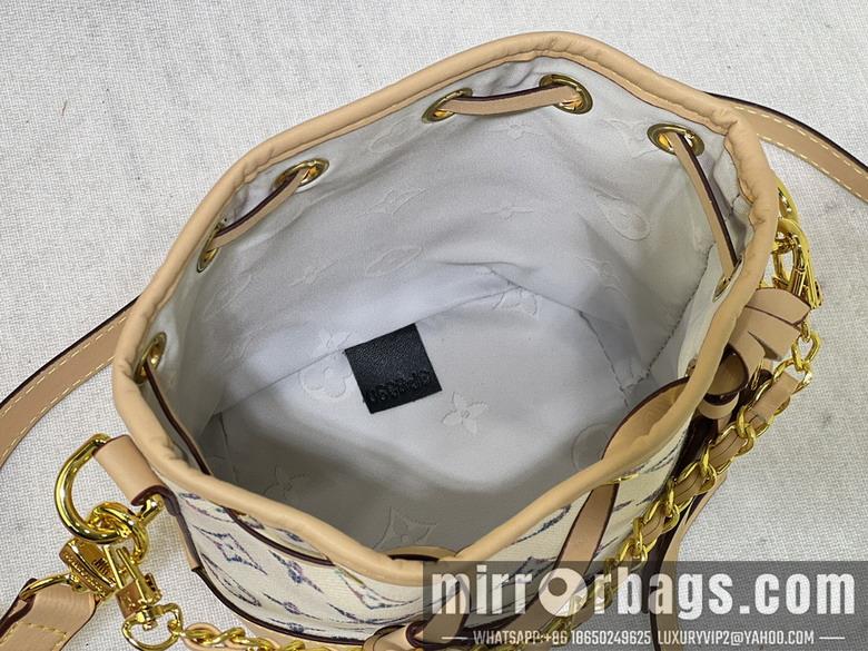 1:1 Louis Vuitton Bags NanoNoe M81266 13x16x10cm ss