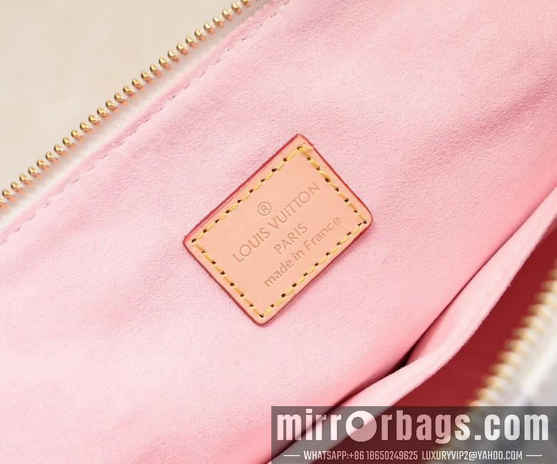 1:1 Louis Vuitton Bags M42268 35x23x13cm ss2
