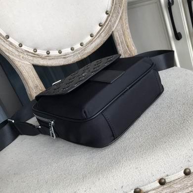 1:1 Louis Vuitton Bags 98119-3 20X23X7cm XM