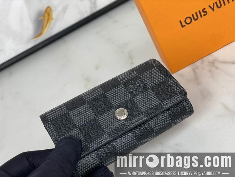 1:1 Louis Vuitton Bags M62630 10.5X7X2cm XMY 7