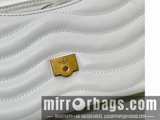 1:1 Louis Vuitton Bags New Wave M58552 24x14x9cm cs