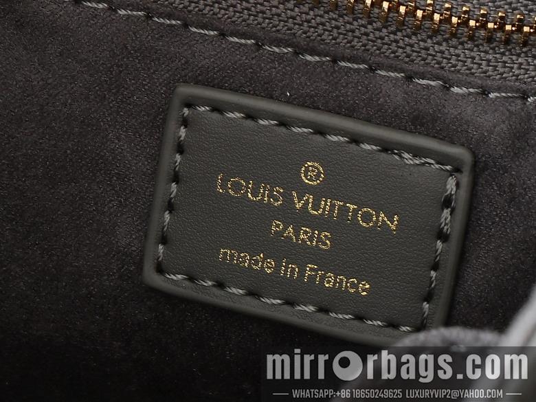 1:1 Louis Vuitton Bags On M12465 25x19x11.5cm ss