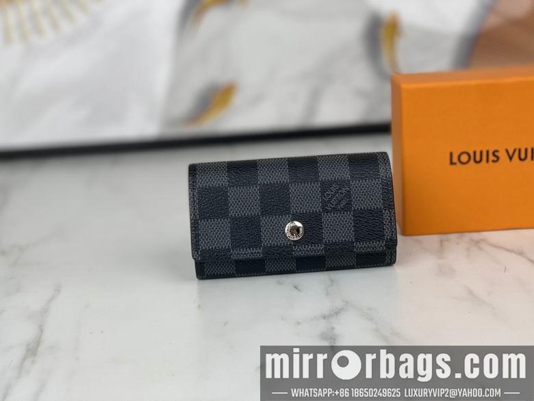 1:1 Louis Vuitton Bags M62630 10.5X7X2cm XMY 7