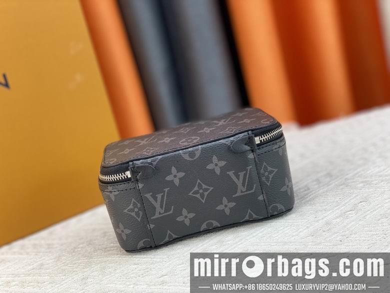 1:1 Louis Vuitton Bags M43688 17X9.5X8.5cm YG 3colour