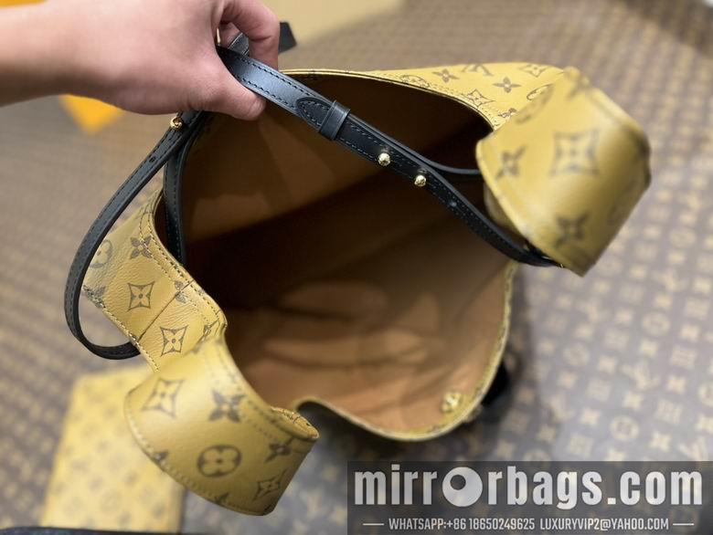 1:1 Louis Vuitton Bags M46821 34X34X13.5cm XM
