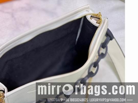 1:1 Louis Vuitton Bags M67692 M80504 25x20x5cm cs