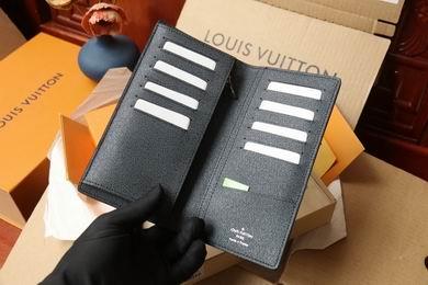 1:1 Louis Vuitton Bags M81807 10X19X2cm XM