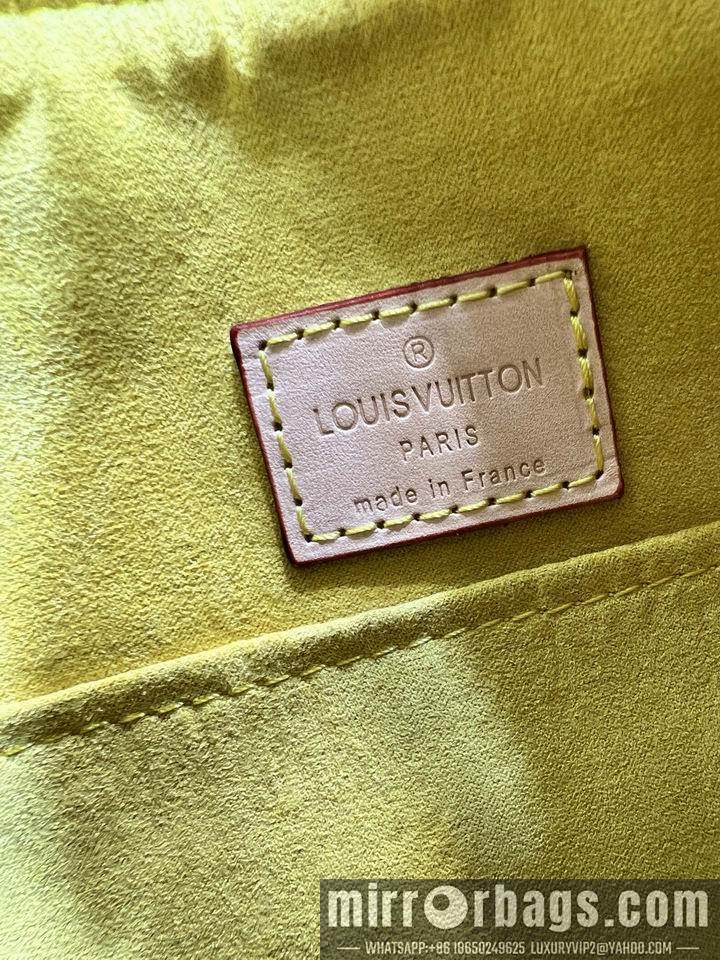 1:1 Louis Vuitton Bags vintage M95050 44464M 30x10x19cm cs