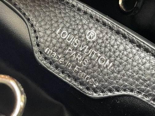 1:1 Louis Vuitton Bags Hatucines M21704 27x18x9cm ss