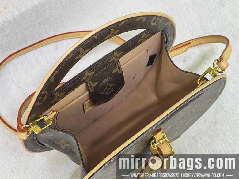1:1 Louis Vuitton Bags Around Me M47117 22.5x21x7cm ss