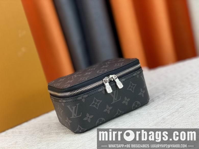 1:1 Louis Vuitton Bags M43688 17X9.5X8.5cm YG 3colour