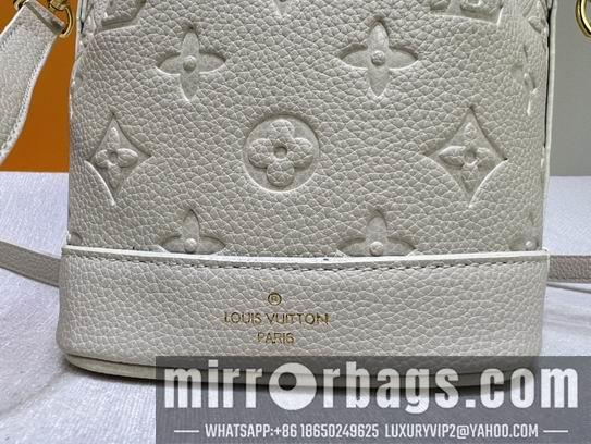 1:1 Louis Vuitton Bags NanoNoe M81266 13x16x10cm ss