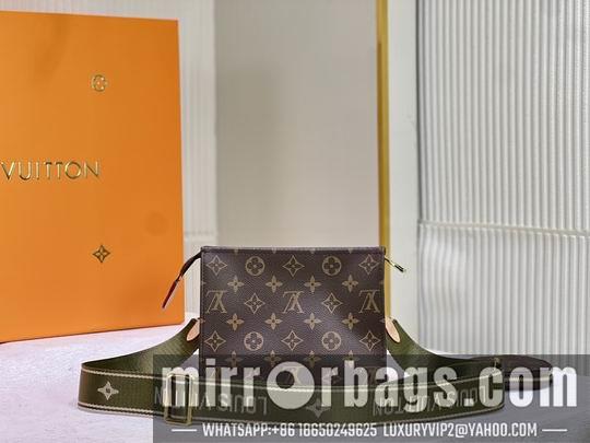 1:1 Louis Vuitton Bags 盥洗袋Monogram M47546 M47544 19x15x6cm cs