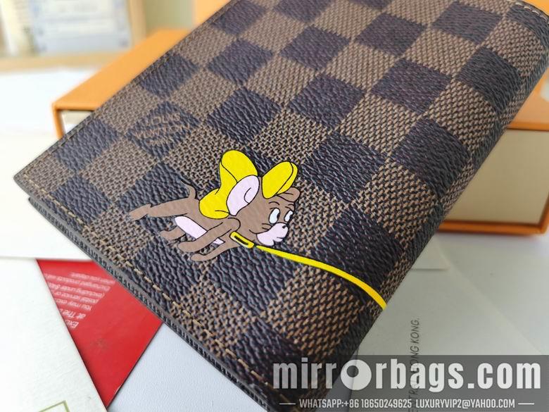 1:1 Louis Vuitton Bags M64502 10X14X2.5cm XM 46