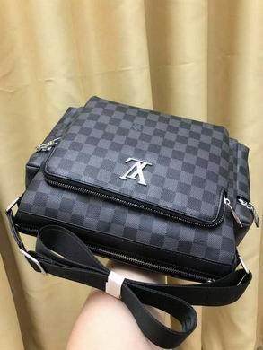 1:1 Louis Vuitton Bags 954-4 30X25X10cm WP 3colour