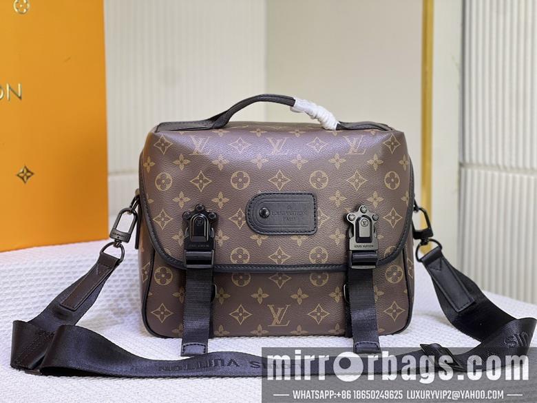 1:1 Louis Vuitton Bags Trail M46972 31x22x11cm ss2