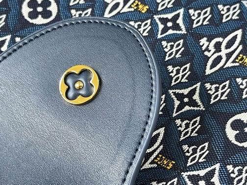 1:1 Louis Vuitton Bags Hatucines M57358杏 黑 蓝31.5x20x11cm cs