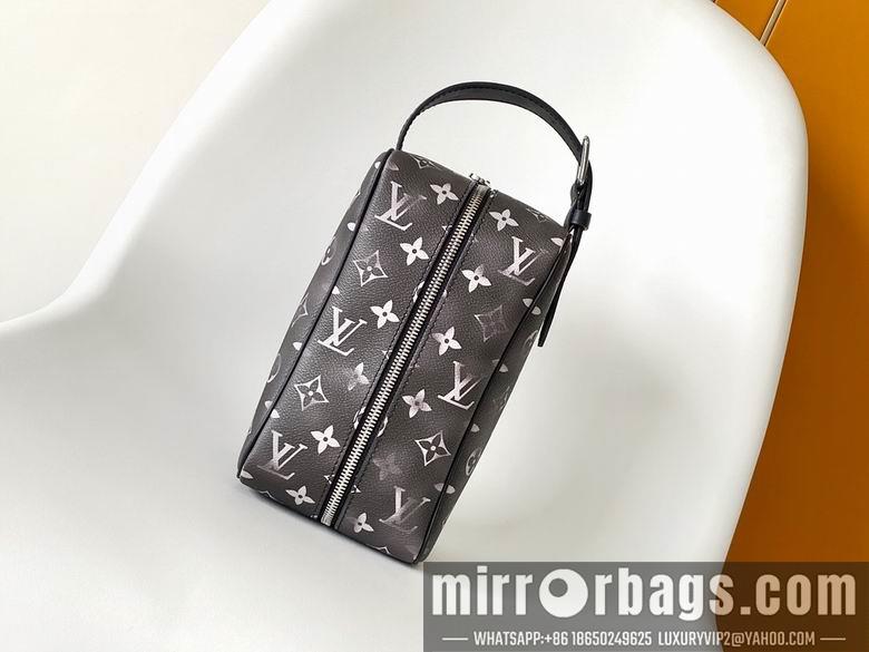 1:1 Louis Vuitton Bags M47069 23X13X12cm XM