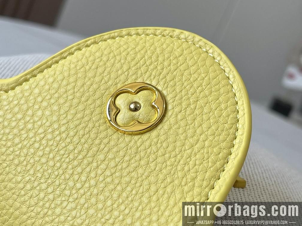 1:1 Louis Vuitton Bags Hatucines M59873麻布配蛋黄金扣27x21x10cm cs