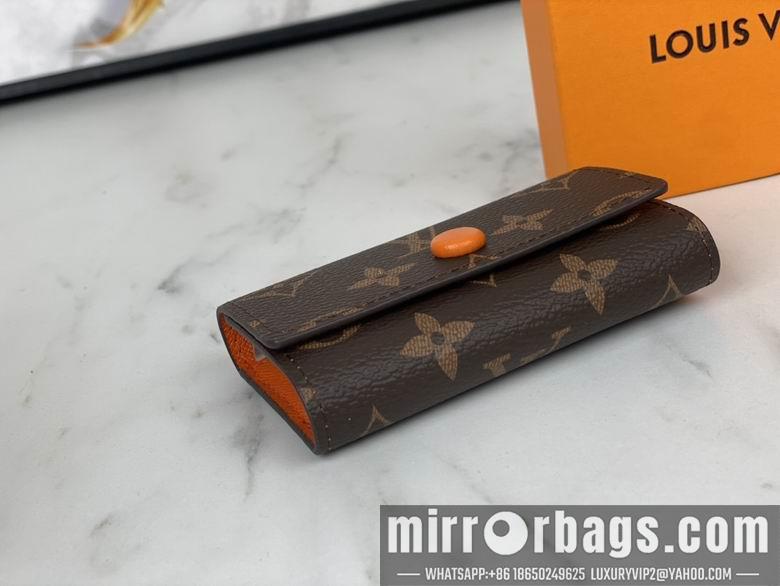 1:1 Louis Vuitton Bags M62630 10.5X7X2cm XMY 1
