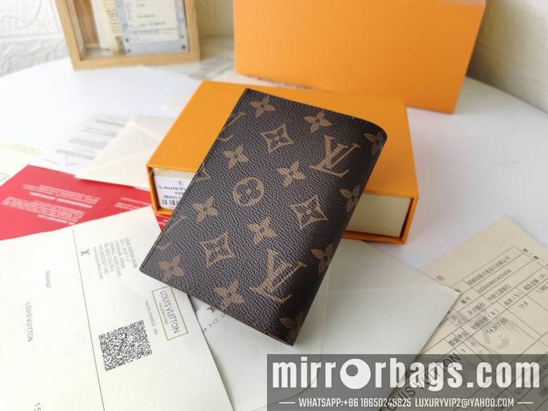 1:1 Louis Vuitton Bags M64502 10X14X2.5cm XM 44