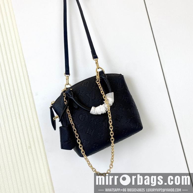 1:1 Louis Vuitton Bags m12019 15X19X7cm XMY 2colour