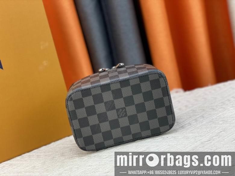 1:1 Louis Vuitton Bags M43688 17X9.5X8.5cm YG 3colour