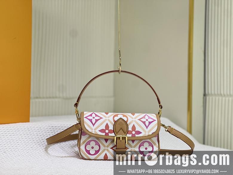 1:1 Louis Vuitton Bags Pool M83300 19x10.5x6cm ss