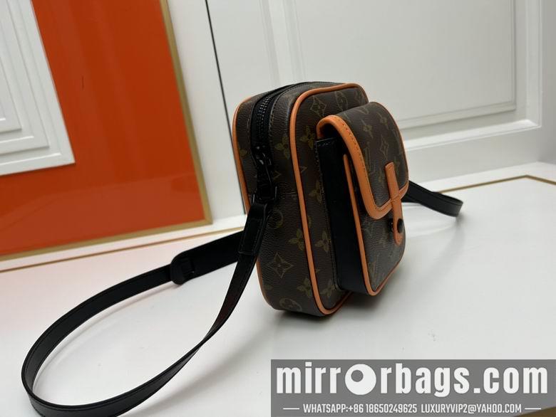 1:1 Louis Vuitton Bags M69404 15X17X8cm XMY 2colour