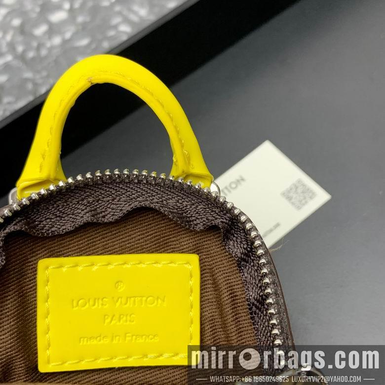 1:1 Louis Vuitton Bags M01706 6.5X9X4.5cm DN 4