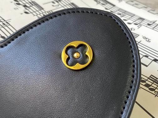 1:1 Louis Vuitton Bags Hatucines M20195 31.5x20x11cm ss