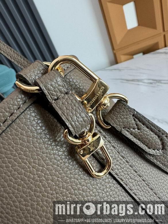 1:1 Louis Vuitton Bags M12109 14X9X24cm WP
