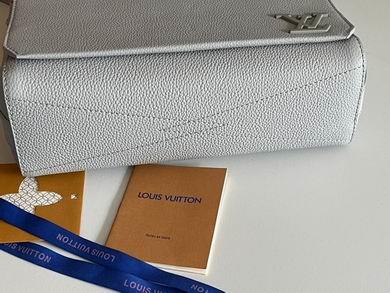 1:1 Louis Vuitton Bags M59327 30.5X24X10cm XM