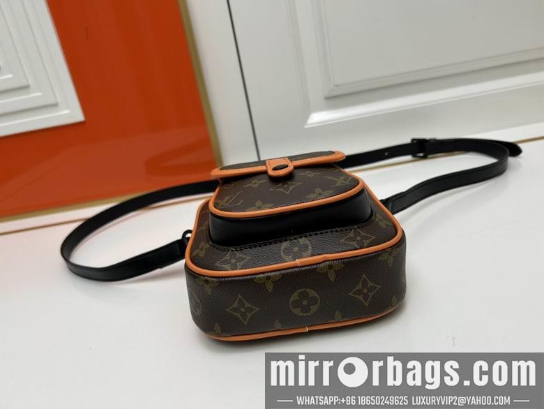 1:1 Louis Vuitton Bags M69404 15X17X8cm XMY 2colour