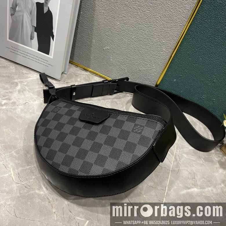 1:1 Louis Vuitton Bags Moon 24.5x16x4.5cm ww5