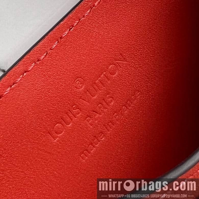 1:1 Louis Vuitton Bags M61733 11X7cm YG 4