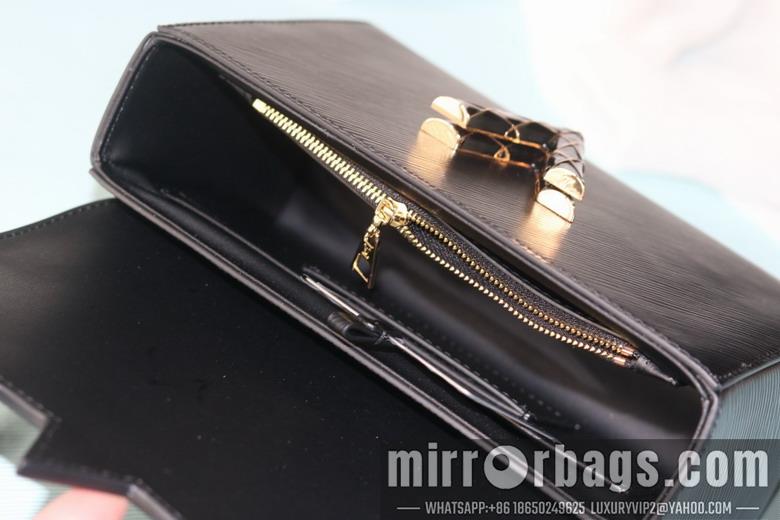 1:1 Louis Vuitton Bags Twist 50396 23x17x9.5cm ww