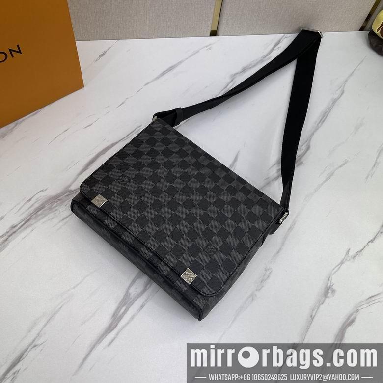 1:1 Louis Vuitton Bags M44000 33X28X8cm XM