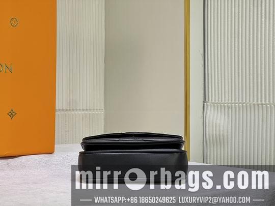 1:1 Louis Vuitton Bags New Wave M20687 21x12x9cm cs
