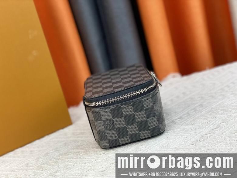 1:1 Louis Vuitton Bags M43688 17X9.5X8.5cm YG 3colour